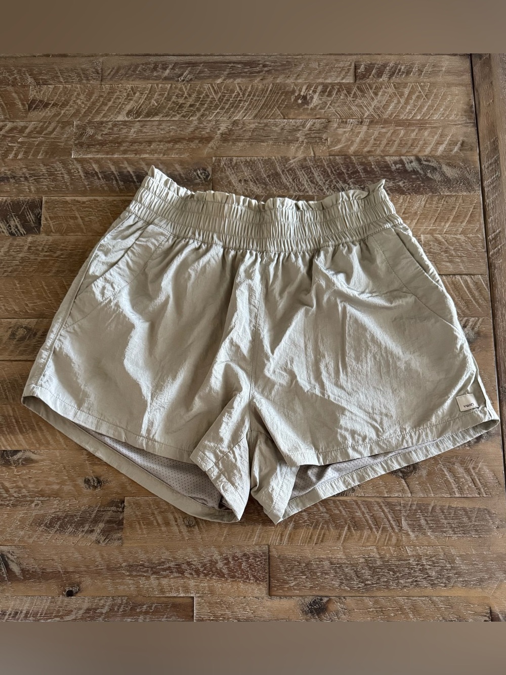 Vuori Women's Dash Elevate Short 3" - Talc Shorts